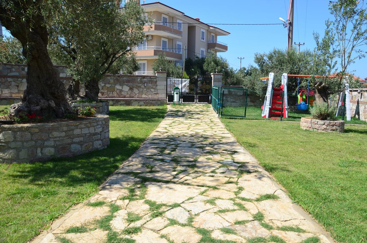 Elisa Hotel Ayvalı Exterior foto